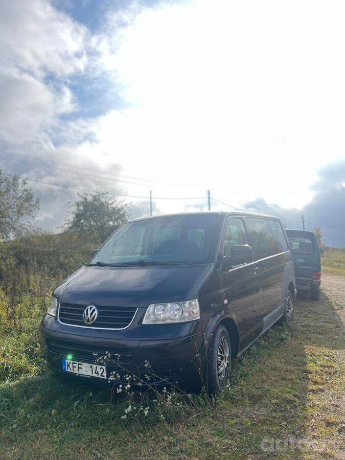 Volkswagen Transporter T5 Minivan 4-doors