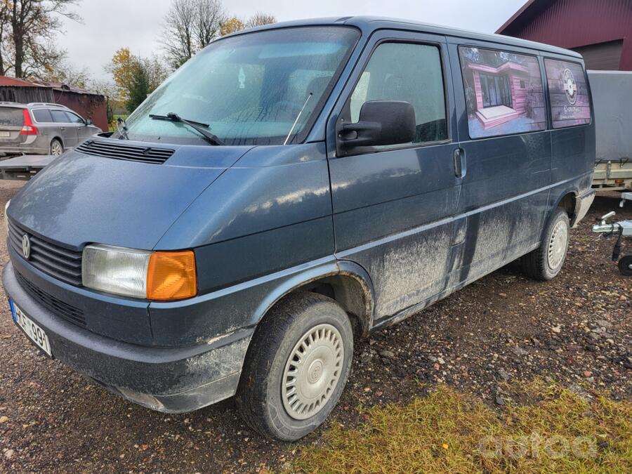 Volkswagen Caravelle T4 Minivan