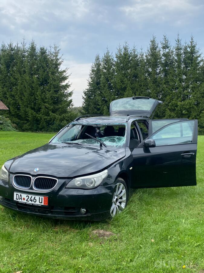 BMW 5 Series E60/E61 Touring wagon