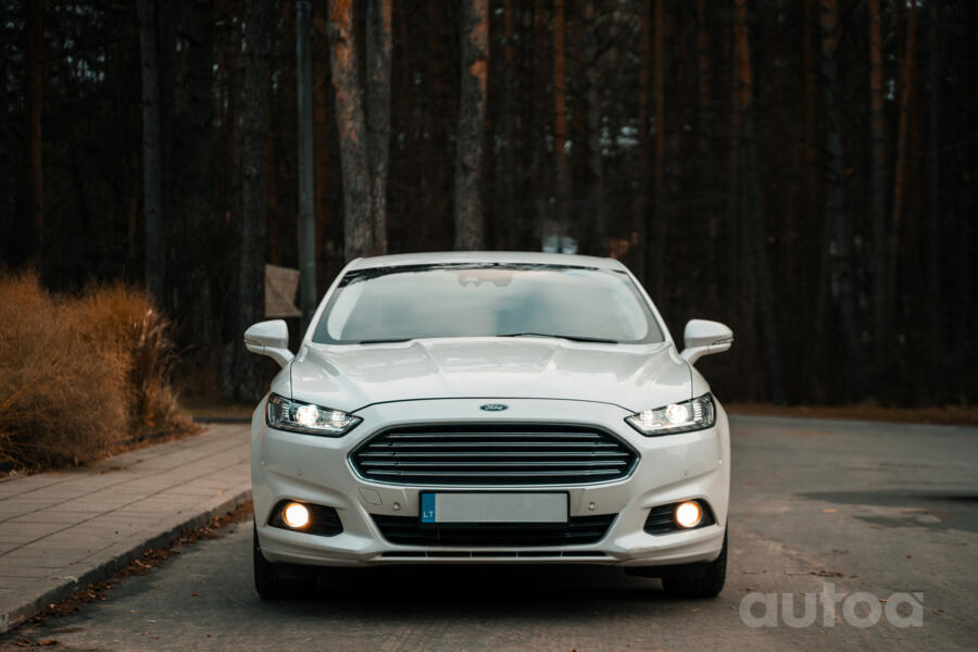 Ford Mondeo 5 generation Sedan