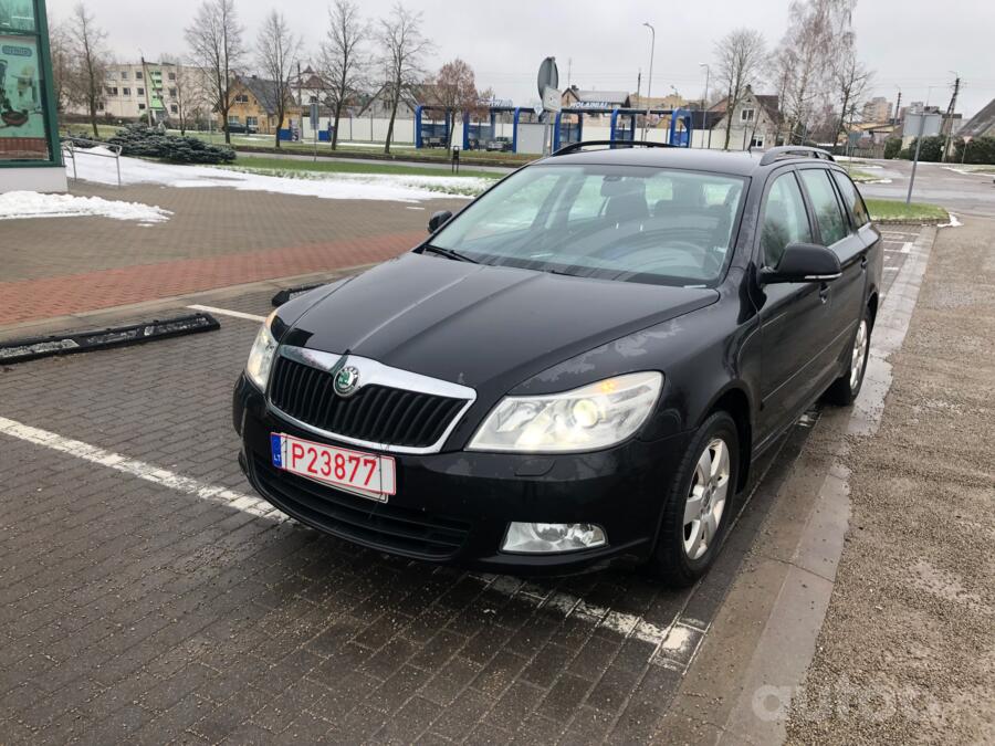 Skoda Octavia 2 generation [restyling] Combi wagon 5-doors