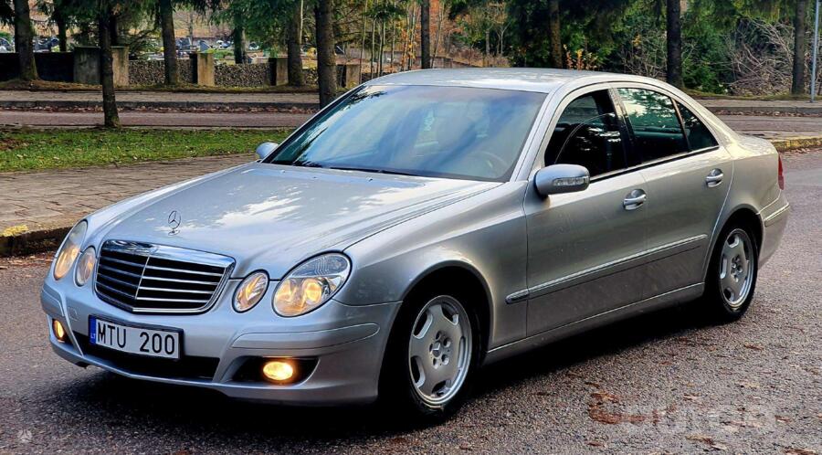 Mercedes-Benz E-Class W211 Sedan