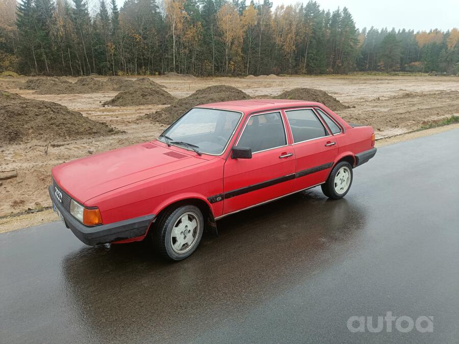 Audi 80 B2 Sedan 4-doors