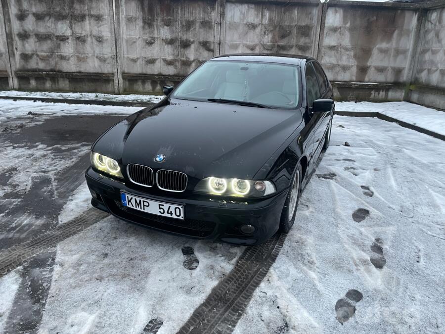 BMW 5 Series E39 Sedan 4-doors