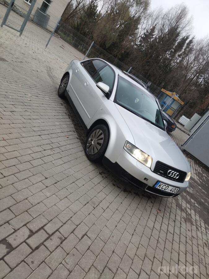 Audi A4 B6 Sedan