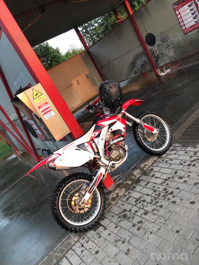 Honda CRF