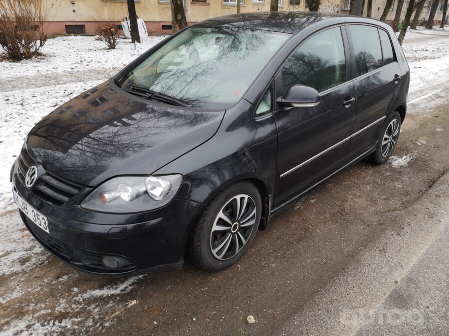 Volkswagen Golf Plus 1 generation