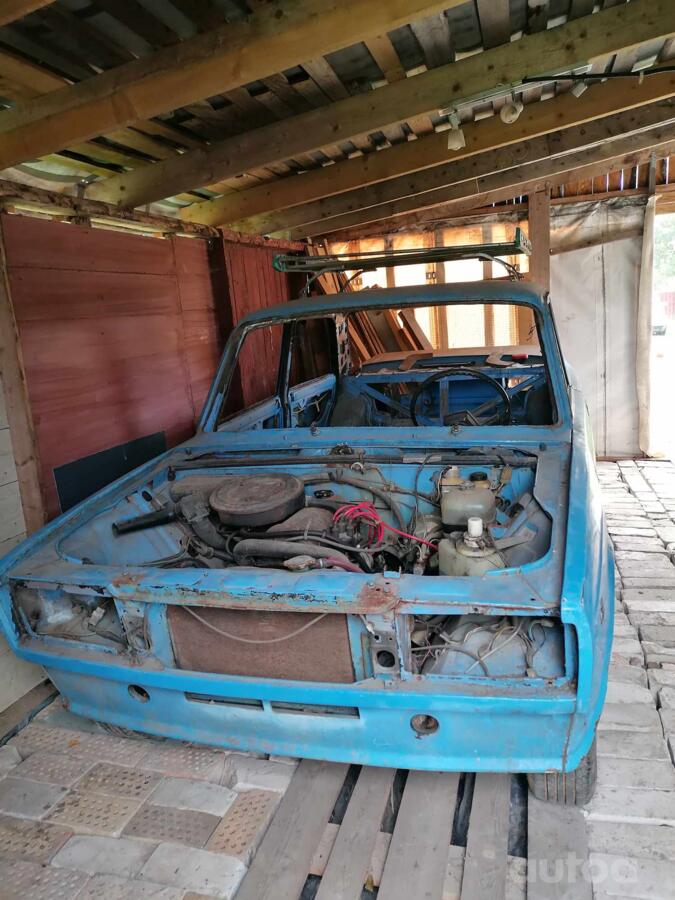 VAZ (Lada) 2105 1 generation Sedan