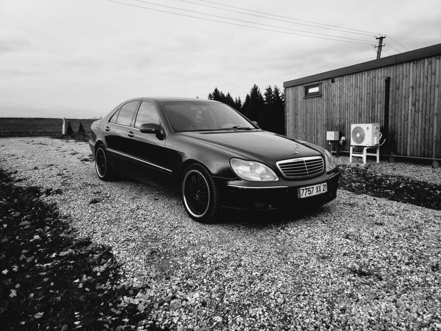 Mercedes-Benz S-Class W220 Limousine Pullman