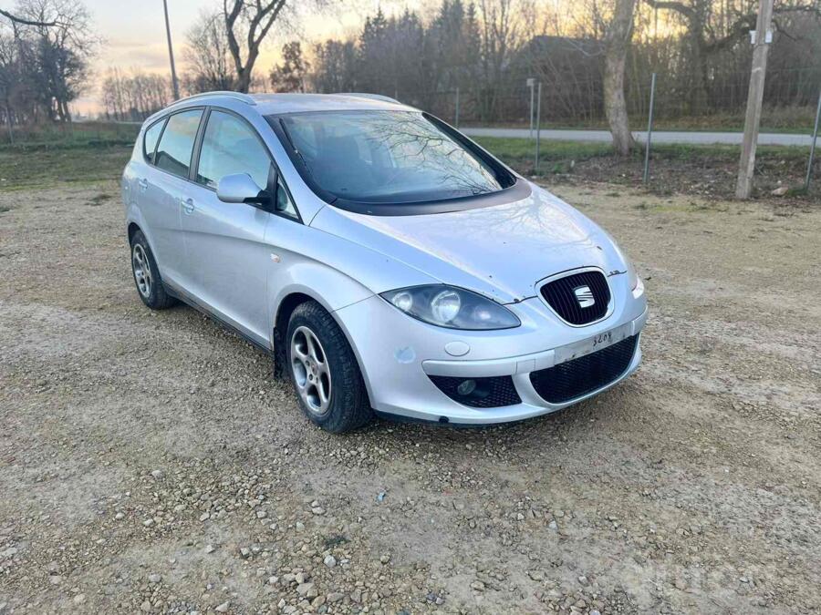 SEAT Altea 1 generation XL minivan 5-doors