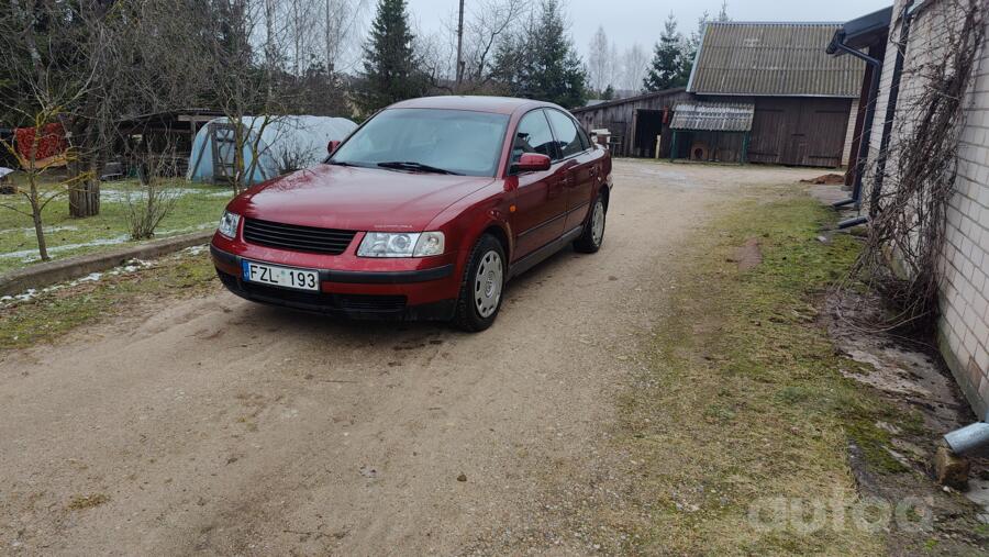 Volkswagen Passat B5 Sedan 4-doors