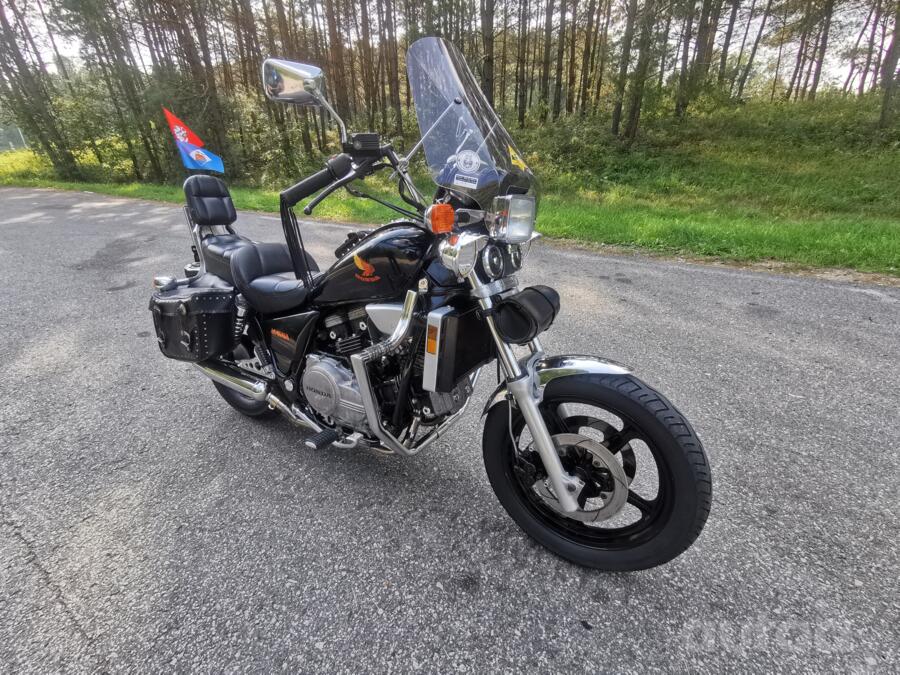 Honda VF