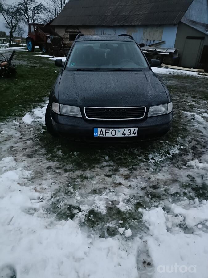 Audi A4 B5 Avant wagon 5-doors