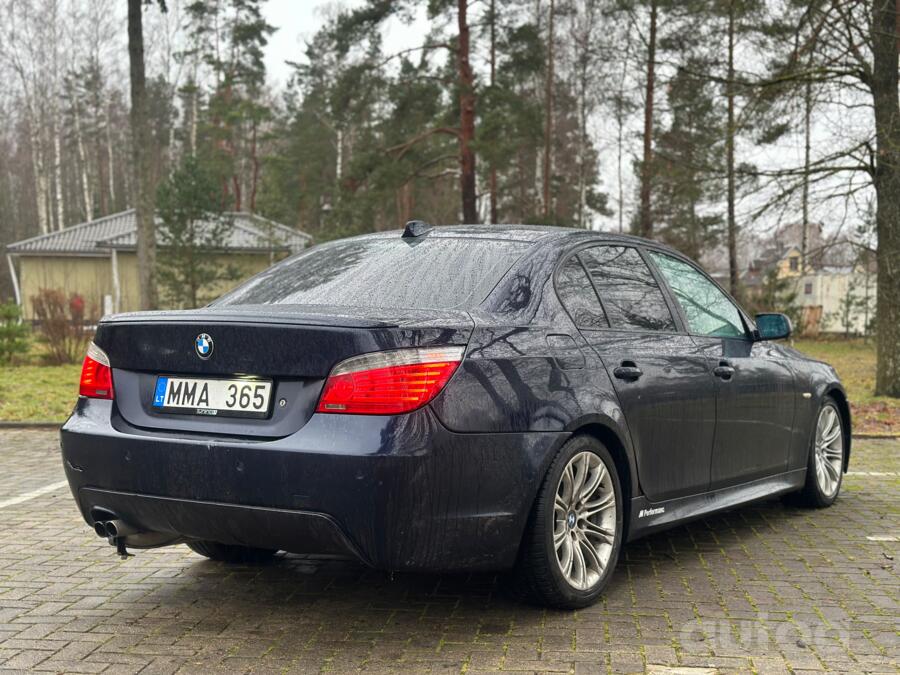 BMW 5 Series E60/E61 Sedan