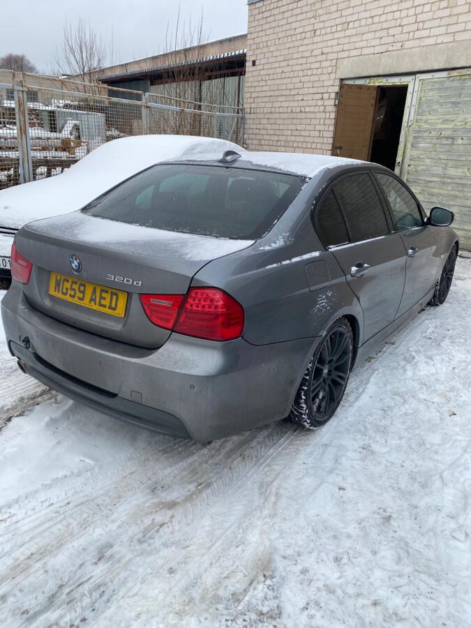 BMW 3 Series E90/E91/E92/E93 Sedan