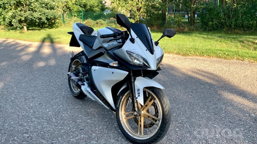 Yamaha YZF