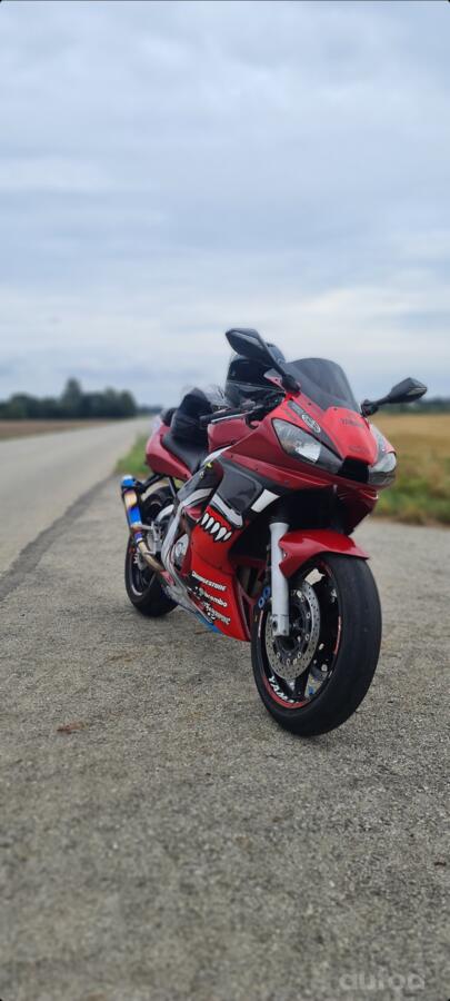 Yamaha YZF