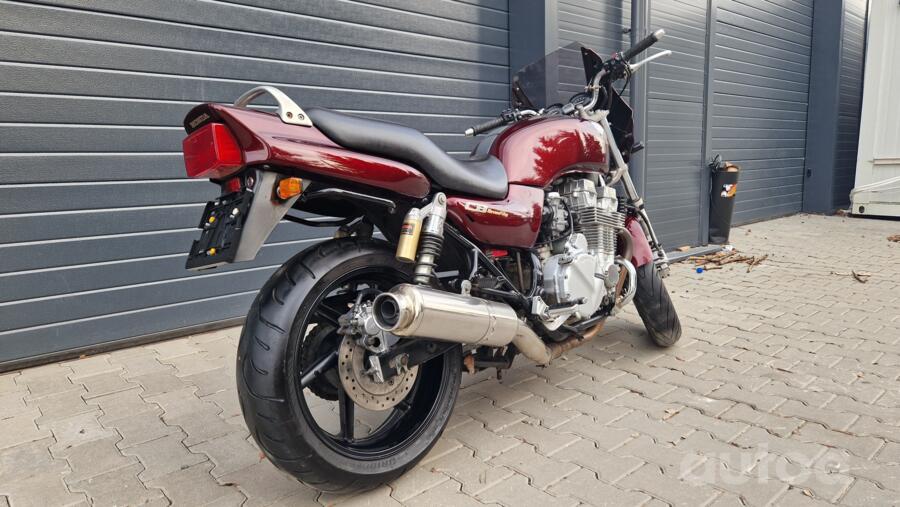 Honda CB