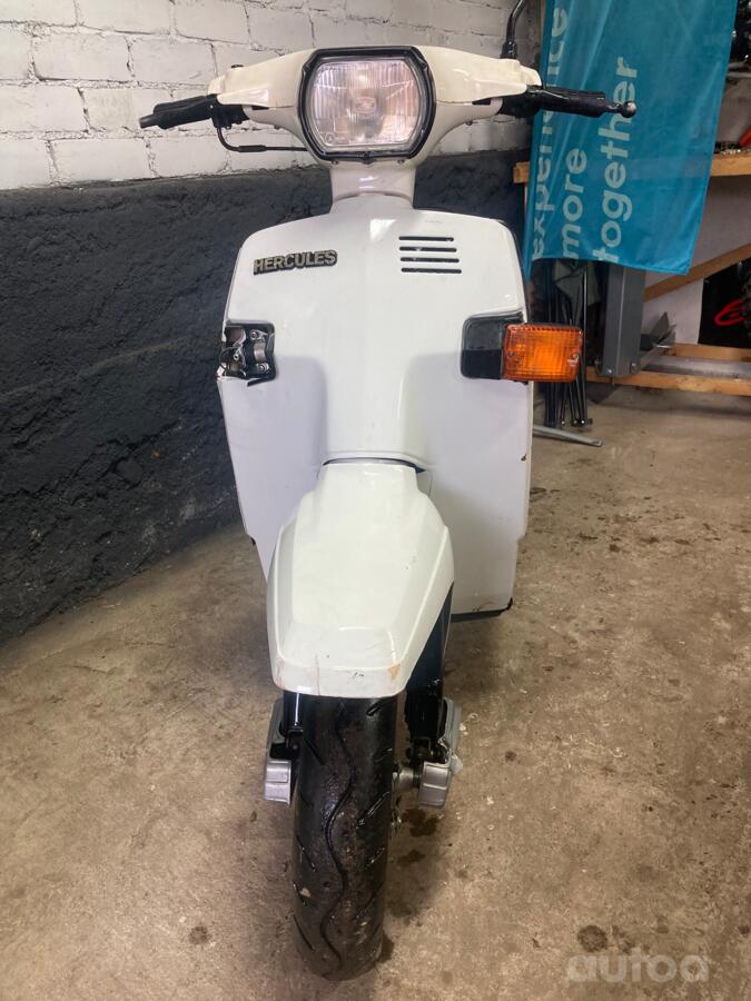 Yamaha C3