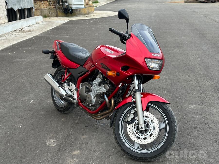 Yamaha XJ