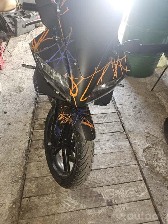 Yamaha YZF