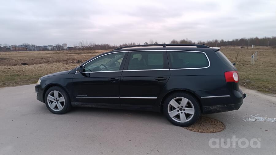 Volkswagen Passat B6 wagon 5-doors