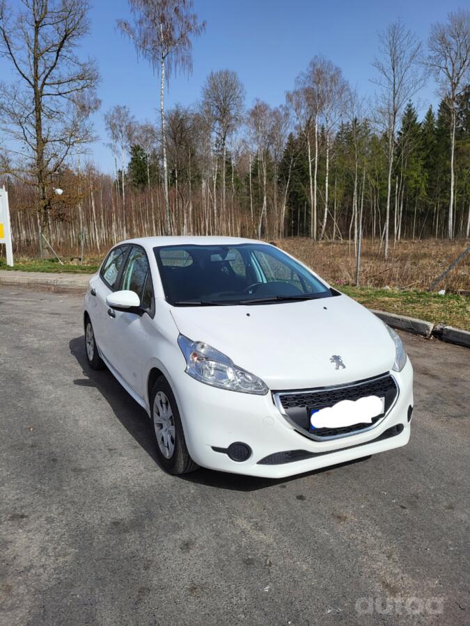 Peugeot 208 1 generation Hatchback 5-doors