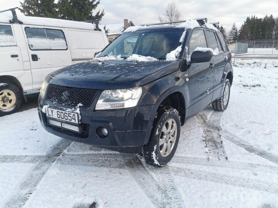 Suzuki Grand Vitara 3 generation