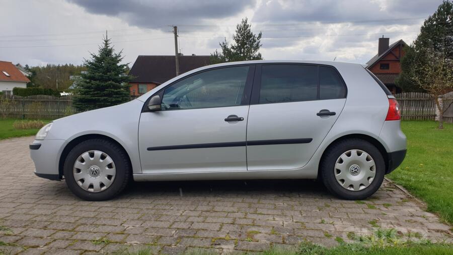 Volkswagen Golf 5 generation Hatchback 5-doors