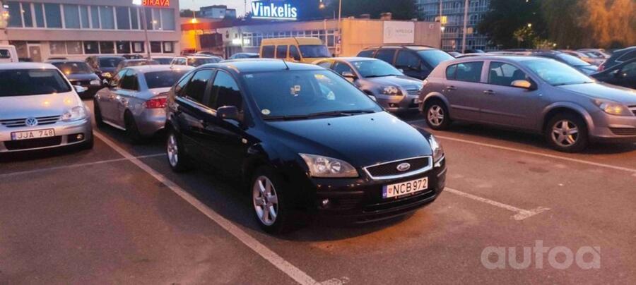 Ford Focus 2 generation Hatchback 5-doors