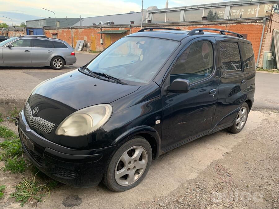 Toyota Yaris Verso 1 generation [restyling] Minivan
