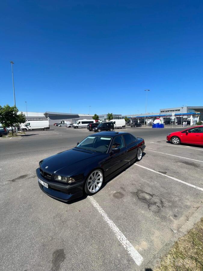 BMW 7 Series E38 Sedan