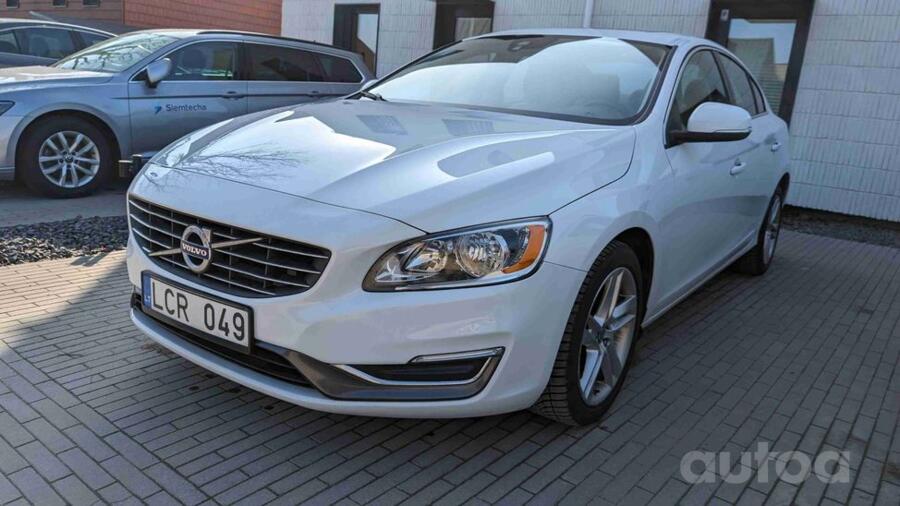 Volvo S60 2 generation [restyling] Sedan 4-doors