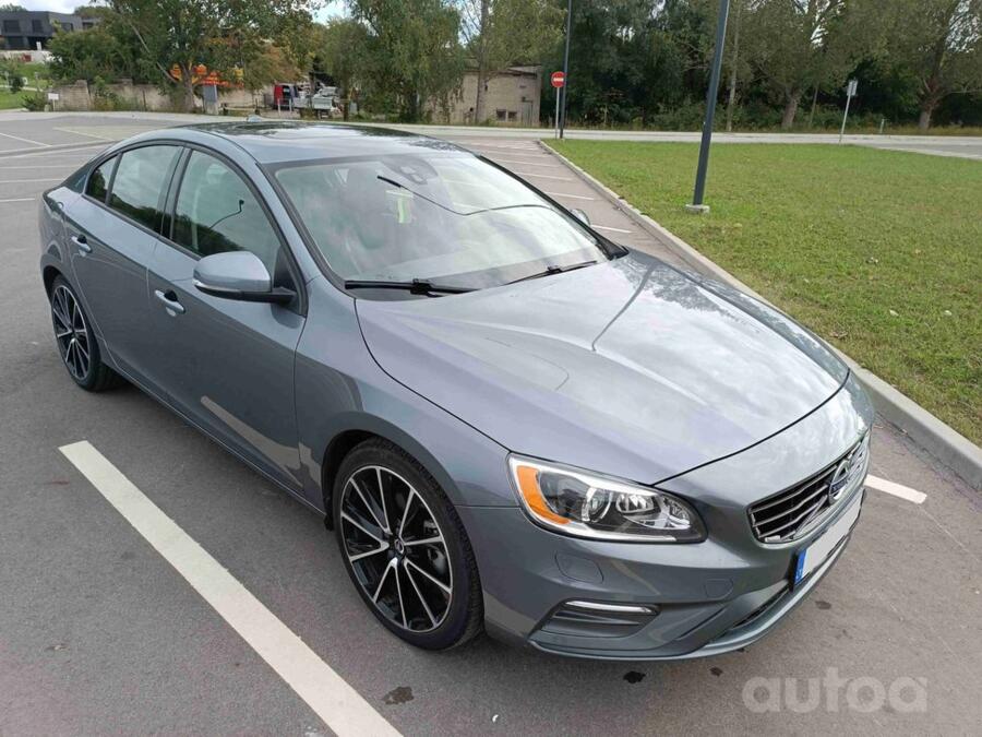 Volvo S60 2 generation [restyling] Sedan 4-doors