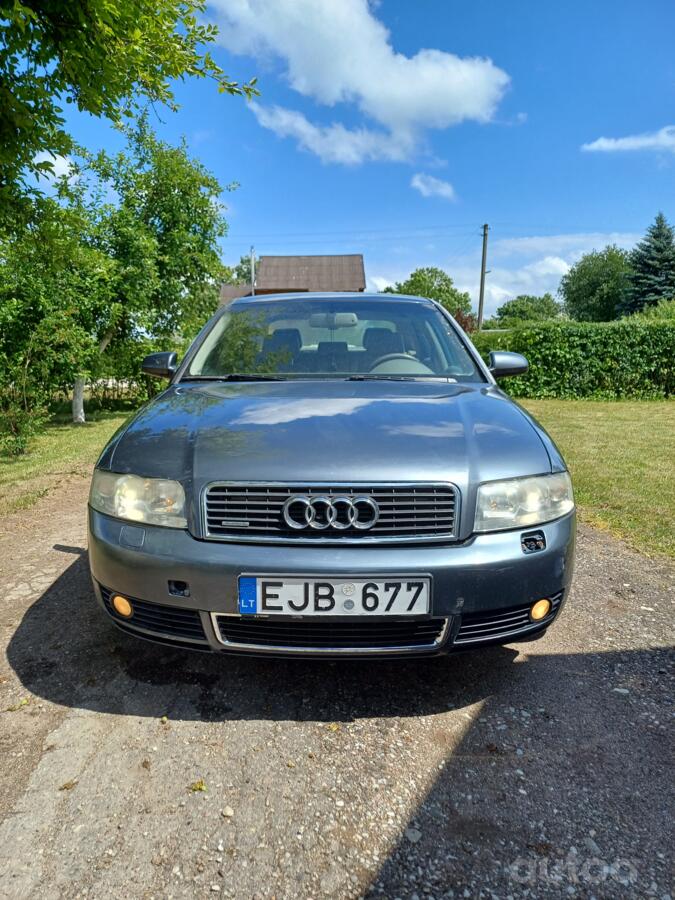 Audi A4 B6 Sedan