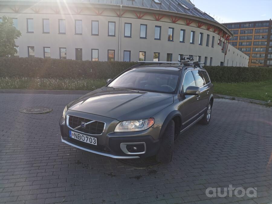 Volvo XC70 3 generation wagon