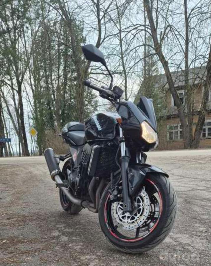 Kawasaki ZR