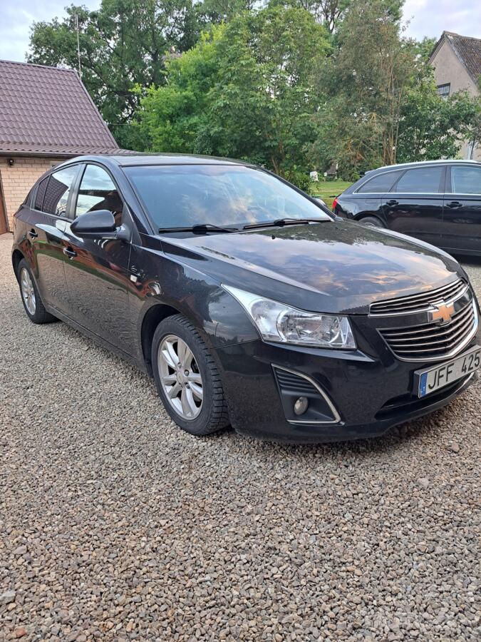 Chevrolet Cruze J300 [restyling] Hatchback 5-doors
