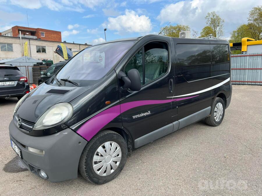 Opel Vivaro A Minivan