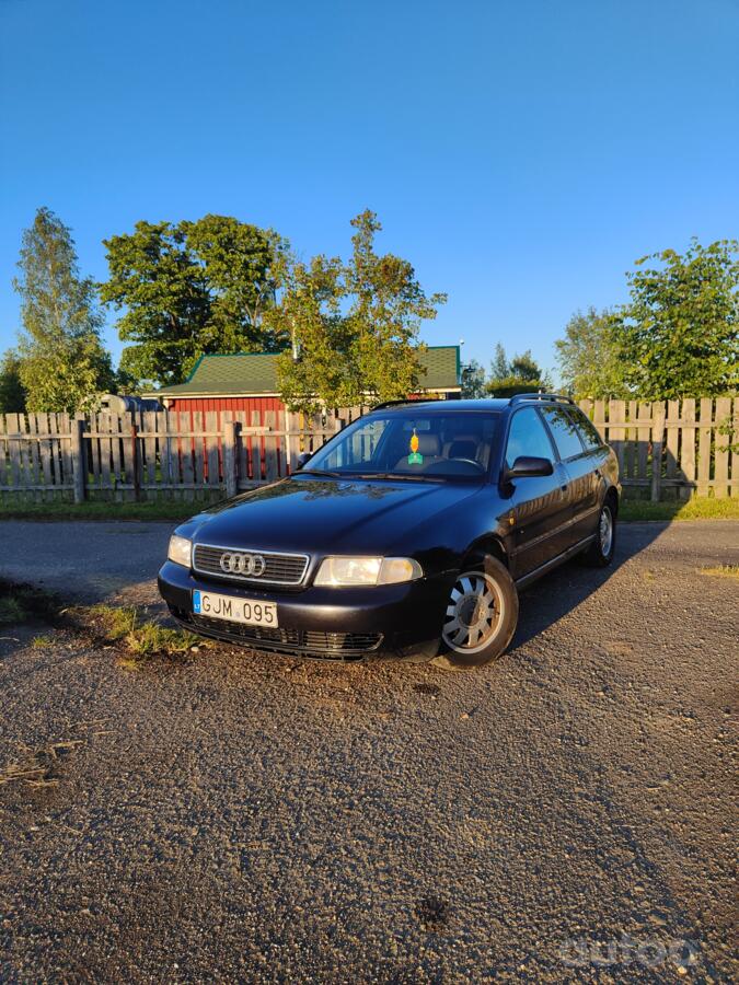 Audi A4 B5 [restyling] Avant wagon 5-doors