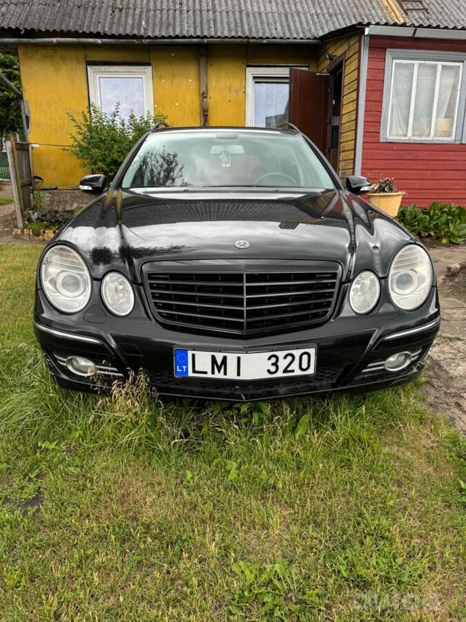 Mercedes-Benz E-Class W211/S211 wagon 5-doors