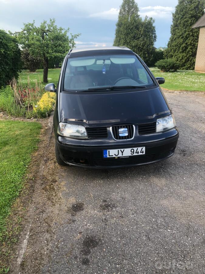 SEAT Alhambra 1 generation [restyling] Minivan
