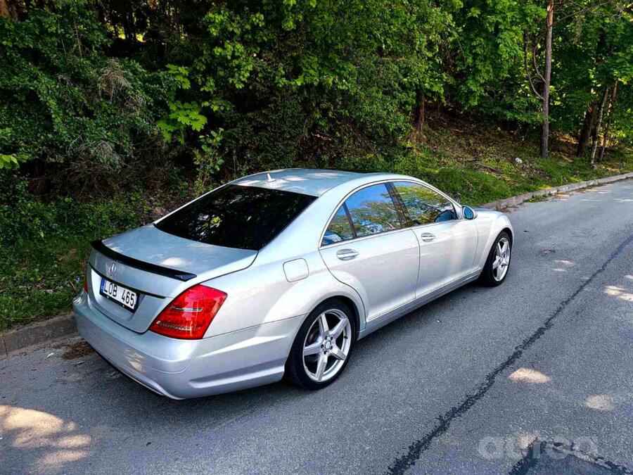 Mercedes-Benz S-Class W221 Sedan 4-doors