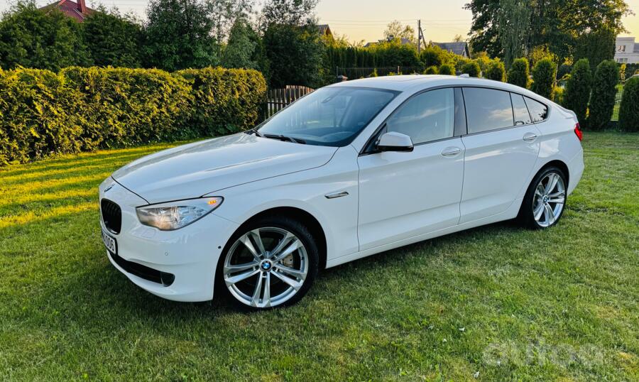 BMW 5 Series F07/F10/F11 Gran Turismo liftback