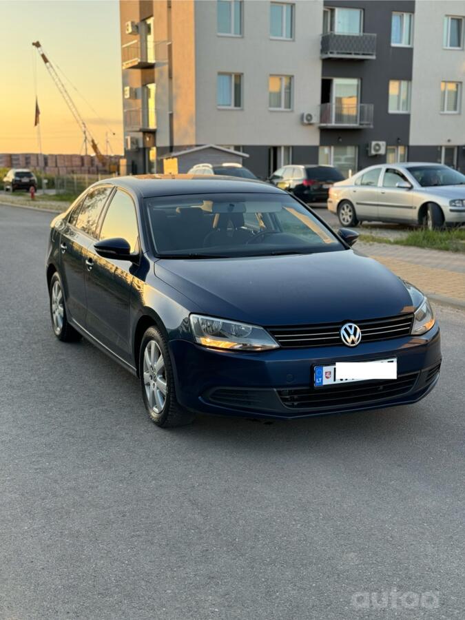 Volkswagen Jetta 6 generation Sedan