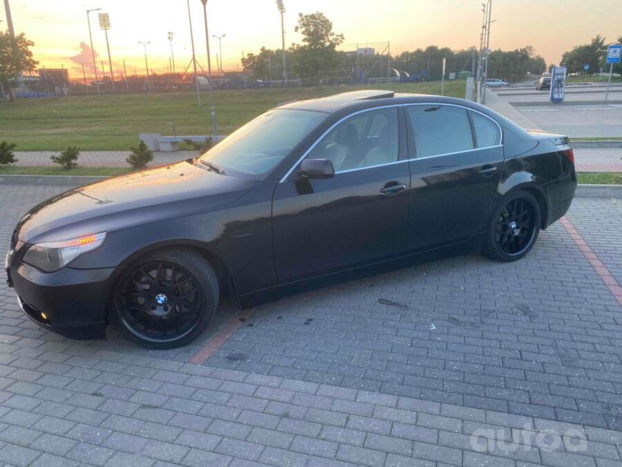 BMW 5 Series E60/E61 Sedan