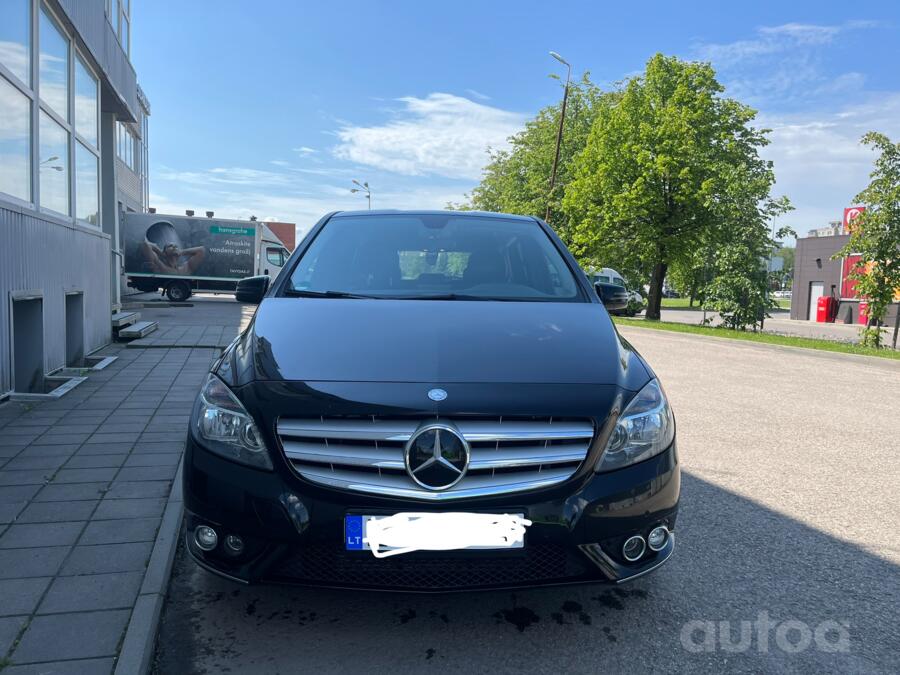 Mercedes-Benz B-Class W246 Hatchback