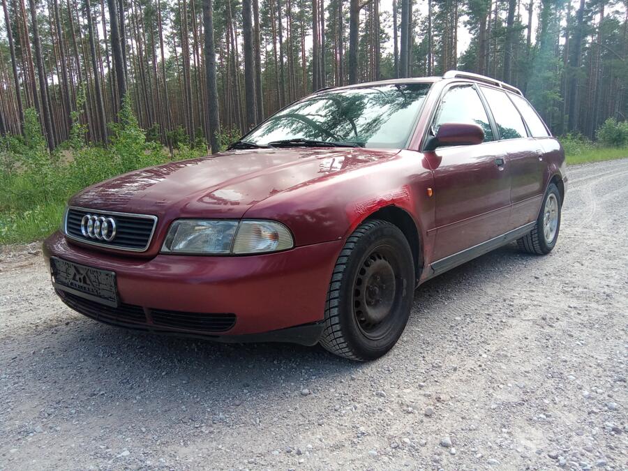Audi A4 B5 Avant wagon 5-doors