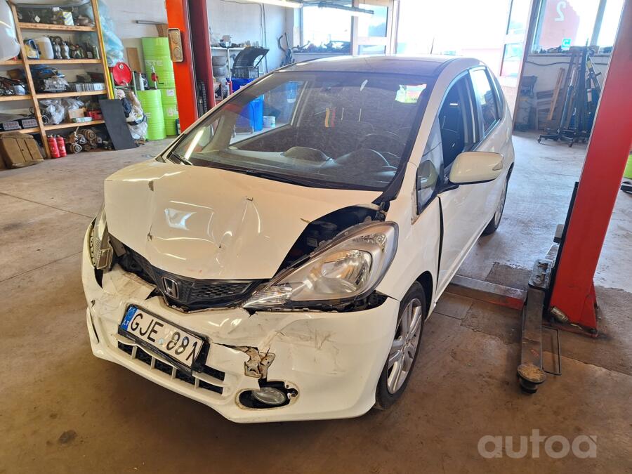 Honda Jazz 2 generation [restyling] Hatchback 5-doors