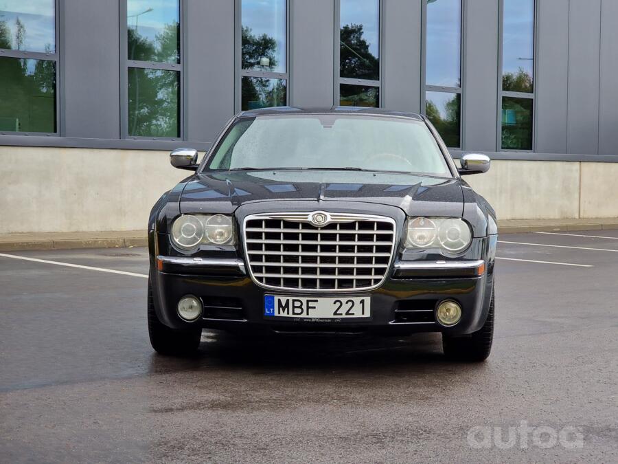 Chrysler 300C 1 generation wagon